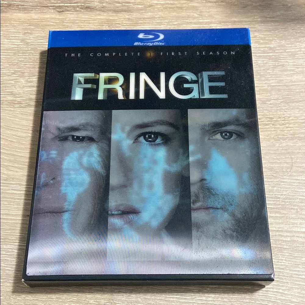 Fringe The First Season 1 (Blu-ray, 2009) Complete First Season Lenticular Cover